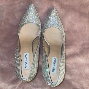 Steve Madden rhinestone pump size 8.5